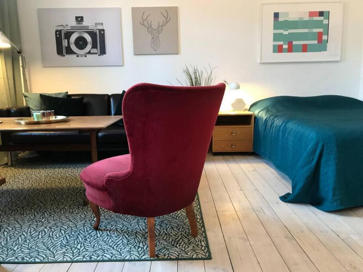 Bohemian And Light One Room Apartment In Sofo 31Sqm Estocolmo Exterior foto