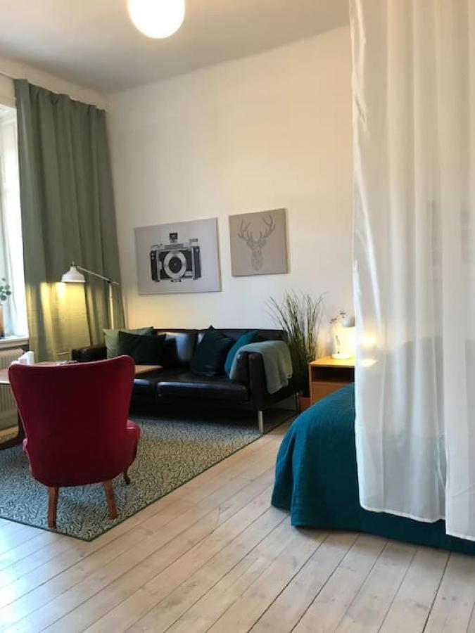 Bohemian And Light One Room Apartment In Sofo 31Sqm Estocolmo Exterior foto
